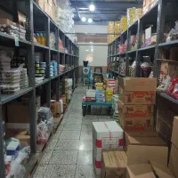 بیسکویت، نبات، نان، آب، شکلات و شربت