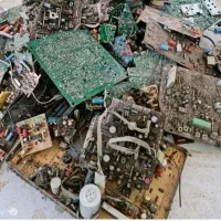 برد قدیمی  به ضایعات