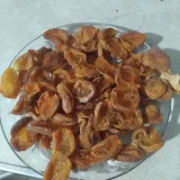 برگه زرد الو شیرین