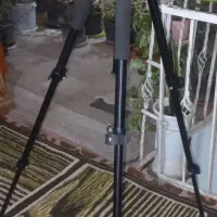 سه پایه دوربین