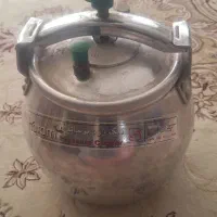 دیگ زودپزخاتم