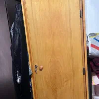 کمد ایستاده