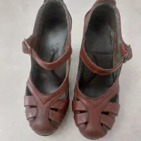 کفش چرم اصل37