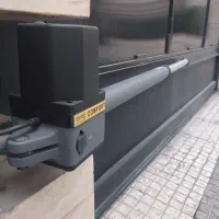 تعمیر کرکره و درب برقی در محل