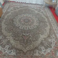 فروش یک عدد فرش ۱۲ متری ۷۰۰ شانه