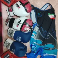 دوبنده و دستکش بوکس