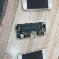 ایفون 5s با ایفون se