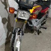 موتور سیکلت 200 پرواز