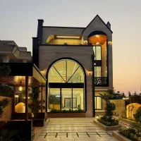 تریبلکس نما مدرن لوکس با استخر داخلی