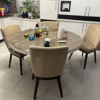میز ناهارخوری ۴ نفره شیشه‌ای ، شیک و کاربردی