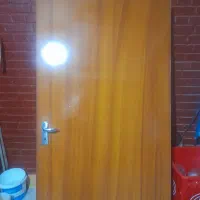 درب چوبی در حد نو