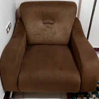 مبل هفت نفره تمیز و سالم قیمت توافقی