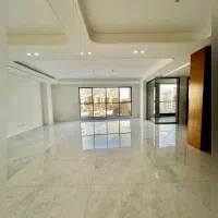 ونک  شیراز  ۱۶۵ متر ( نوساز ) تکواحدی (۲ پارکینگ)