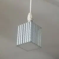 لامپ دست ساز و برق کاری ساختمان