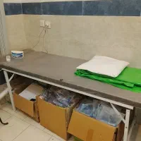 تخت معاینه و سونی کید