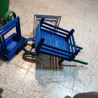 به تعدادی خانم و اقا جهت تولیدی باکسهای چوبی