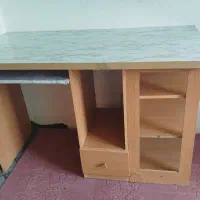 میزتحریروکامپیوتر