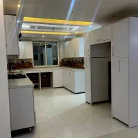 آپارتمان/شیک/فول امکانات/نورگیر عالی/بهترین لوکیش
