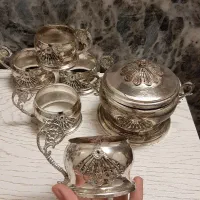 انار خوری گل سرخی وظروف قدیمی