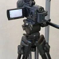 دوربین فیلمبرداری و عکاسی حرفه ای NX30