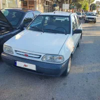 پراید سفید دوگانه