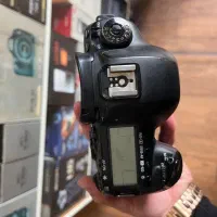 دوربین عکاسی و فیلمبرداری کنون 5d markv