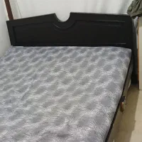 تخت دونفره