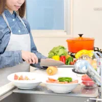 استخدام نیروی آماده سازی در فست فود/ شیفت صبح/بیمه
