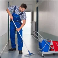 استخدام کارگر ساده با جای خواب