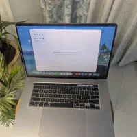 مک بوک پرو ۱۶ اینج Core I7 ۴ گیگ گرافیگ