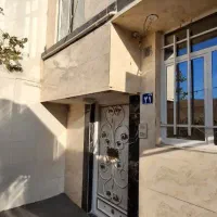 اجاره دو طبقه دربستی