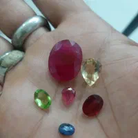یاقوتهایه کهنه و مخه شاه عباسی