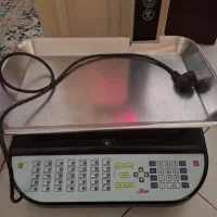 ترازوی محک