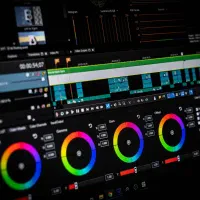 ادیتور، ادمین و محتواساز