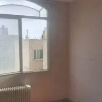 ۵۵ متر سالن پرده خور رو به افتاب