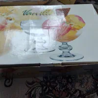 بستنی خوری