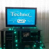 تی وی 32