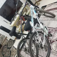 دوچرخه در حد نو