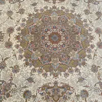 فرش ۹ متری فرش ارا مشهد در حد نو