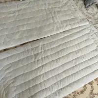 تشک مهمان و بالش