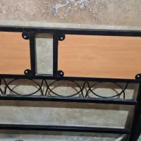 تخت خواب یک نفره فلزی
