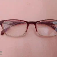 عینک مطالعه و کیف پول