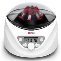 جوانسازی نچرال صورت و‌ گردن با پی ار اف PRF