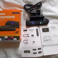 Roku Premiere 4Kتمیز، سالم، با جعبه و متعلقات کامل