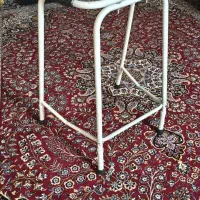 واکر|پزشکی|شیراز, کوشک میدان|دیوار