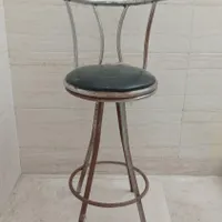 صندلی اپنی گردان