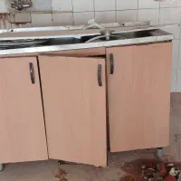 تعدادی کابینت ام دی  اف اشپزخانه