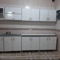 کابینت جنس بدنه اش فلزیه