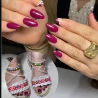 تخفیفات تخصصی کاشت ناخن و مژه فقط 300