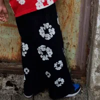 شلوار اسلش دنیم